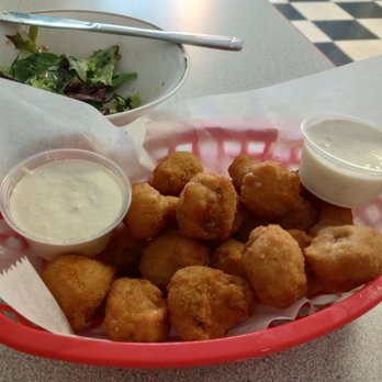 Oak Street Cafe - Fried Mushrooms - Burgers Near Me - Bonner Springs, Kansas Oak Street Cafe - Fried Mushrooms - Burgers Near Me - Bonner Springs, Kansas