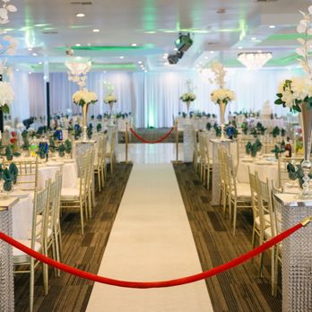 Diamond Seafood Palace - Grand entrance walkway - Venues & Event Spaces Near Me - Westminster, California