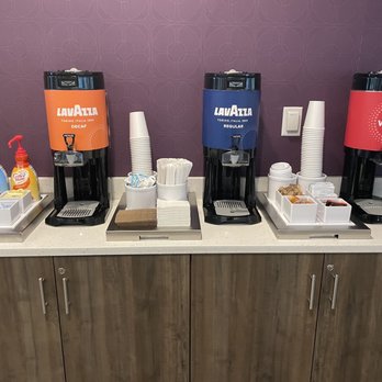 Tru by Hilton Burlington - Hotels Near Me - Burlington, North Carolina Tru by Hilton Burlington - Hotels Near Me - Burlington, North Carolina