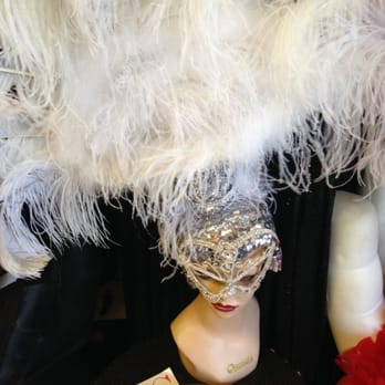 Show Off - Fabulous headdress! - Costumes Near Me - Las Vegas, Nevada Show Off - Fabulous headdress! - Costumes Near Me - Las Vegas, Nevada