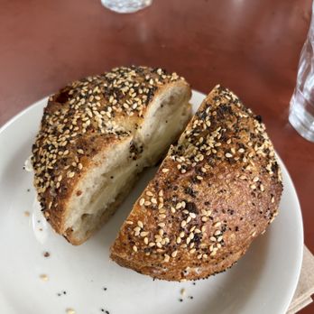 Leo - everything bagel with cream cheese - Pizza Near Me - Brooklyn, New York Leo - everything bagel with cream cheese - Pizza Near Me - Brooklyn, New York