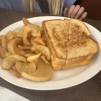 The Cow An Eatery - Kids Grilled Cheese - Diners Near Me - Morrison, Colorado
