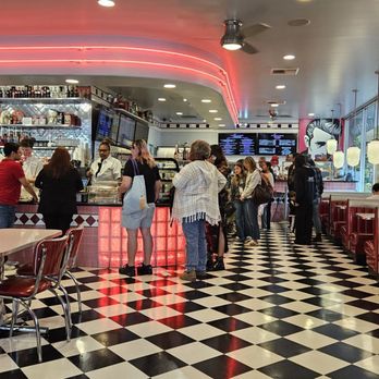 Rick's Dessert Diner - Desserts Near Me - Sacramento, California