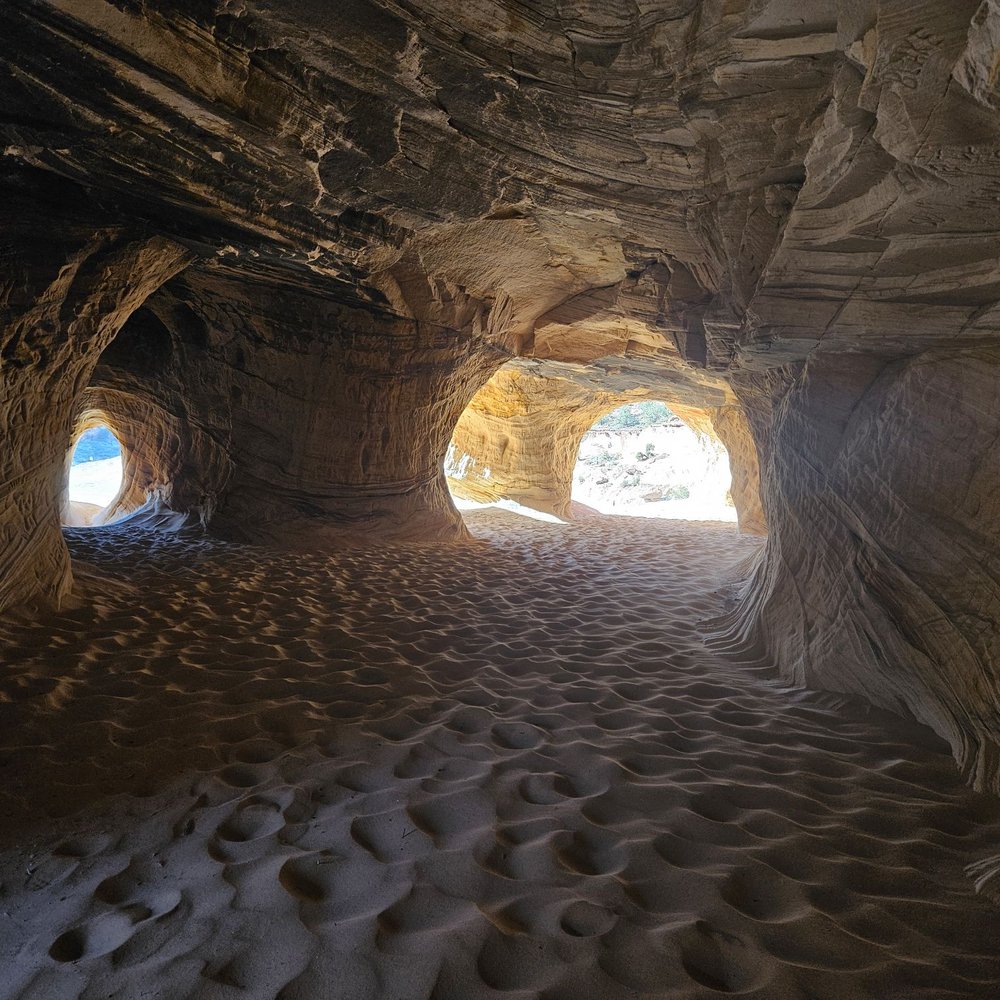 Sand Cave - Cave - Local Flavor Near Me - Kanab, Utah