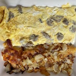 Double D Diner - Mushroom Omelette