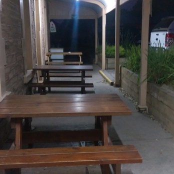 Old Bush Inn - Verandah - Bars Near Me - Willunga, SA