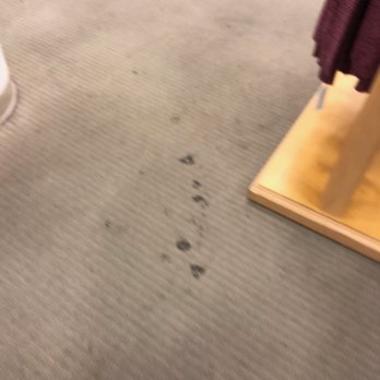 Macy's - Dirty & Gross - Department Stores Near Me - Miami, Florida