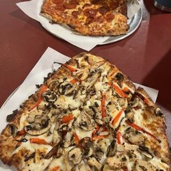 Bronco Billys Pizza Palace - Pepperoni slice and dude ranch slice (garlicky!)