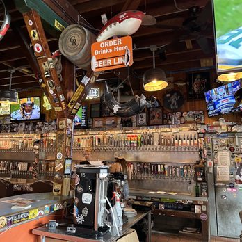 El Bait Shop - Wall of taps - Bars Near Me - Des Moines, Iowa El Bait Shop - Wall of taps - Bars Near Me - Des Moines, Iowa