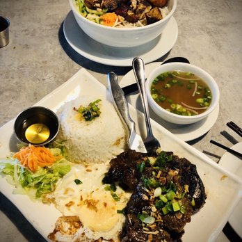 Bamboo Chopsticks - A perfect meal anytime! - Vietnamese Near Me - West Kelowna, British Columbia Bamboo Chopsticks - A perfect meal anytime! - Vietnamese Near Me - West Kelowna, British Columbia