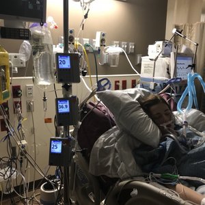 UNITED HOSPITAL - 18 Photos & 35 Reviews - 333 Smith Ave N, St. Paul