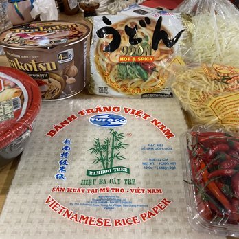 Lee Lee International Supermarkets - Noodles, udon, green papaya, chiles - Seafood Markets Near Me - Tucson, Arizona Lee Lee International Supermarkets - Noodles, udon, green papaya, chiles - Seafood Markets Near Me - Tucson, Arizona
