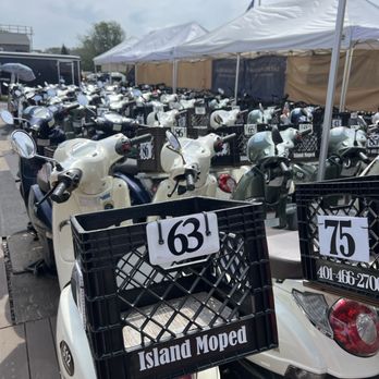 Island Moped and Bikes - The best bike and moped shop!!! The stuff it's really amazing. I had a good experience with this company! - Bike Rentals Near Me - Block Island, Rhode Island Island Moped and Bikes - The best bike and moped shop!!! The stuff it's really amazing. I had a good experience with this company! - Bike Rentals Near Me - Block Island, Rhode Island