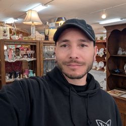 Albany Antique Mall - Bottom floor