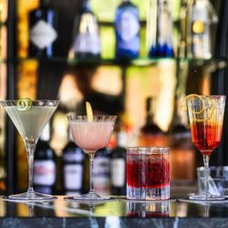 TILT Cocktail Events - Tilt Cocktails + Events.
Planning a wedding or event? Let's talk. Schedule an event bar consultation to discuss your cocktails! Here h