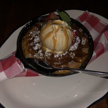 Moonshine Grill - Apple Dessert - Southern Near Me - Austin, Texas