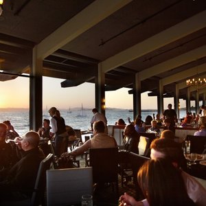 East Bay Happy Hour!