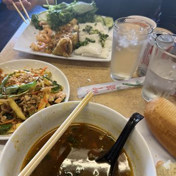 VK Viet Kitchen - Vietnamese Near Me - Tacoma, Washington