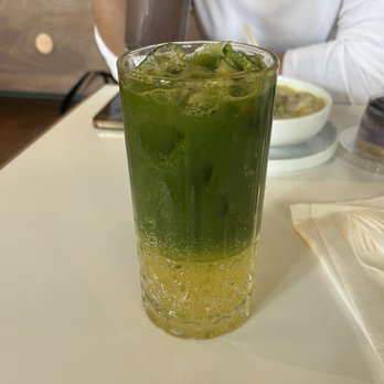 Hood Famous - Lilikoi Matcha - Cafes Near Me - Seattle, Washington Hood Famous - Lilikoi Matcha - Cafes Near Me - Seattle, Washington