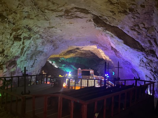Grand Canyon Caverns & Inn by null
