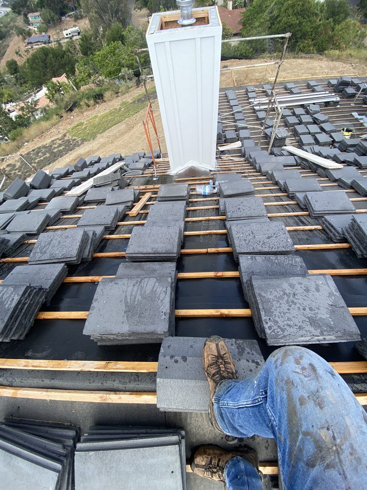 Slide of Diamond In The Sky Roofing