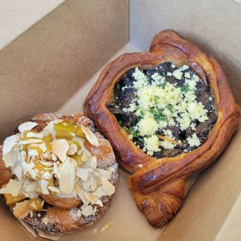 Fondry - Cafes Near Me - Los Angeles, California