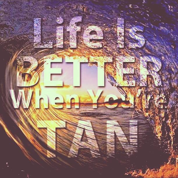 Catching Rayz Tanning Logo