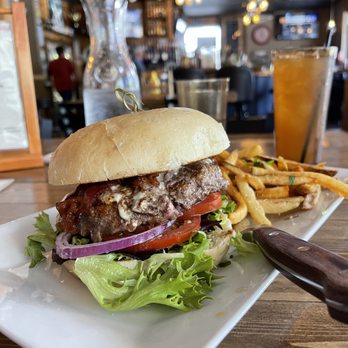 Bighorn Tavern - Bars Near Me - Reno, Nevada