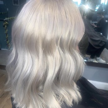 Dellaria Salons Brookline - Silvery blonde for only my fourth time being booked with her! - Hair Salons Near Me - Brookline, Massachusetts