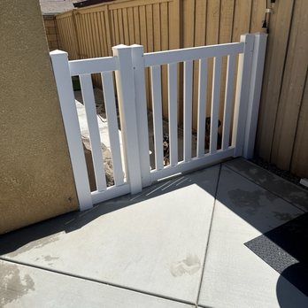 Fence Specialist - Fences & Gates Near Me Fence Specialist - Fences & Gates Near Me
