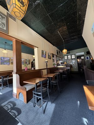 Queen Mother Cafe by null