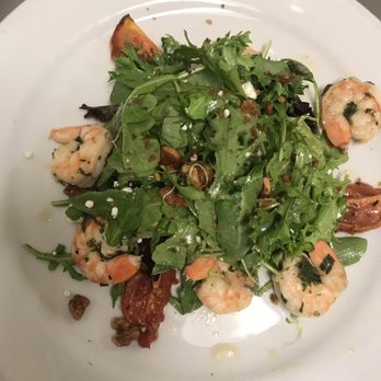 Shoredog Cafe - Goat cheese and arugula salad - Cafes Near Me - Richmond, Virginia