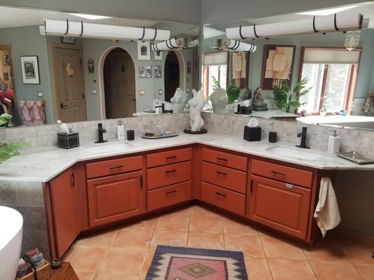 Custom Cabinets - Let's Get Your Special Project Going

The First Step Is Simple, Just Contact Us!