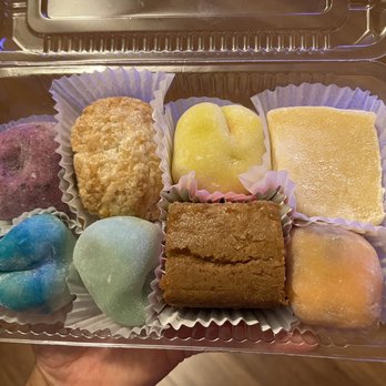 Two Ladies Kitchen - Interesting flavors - Bakeries Near Me - Hilo, Hawaii Two Ladies Kitchen - Interesting flavors - Bakeries Near Me - Hilo, Hawaii