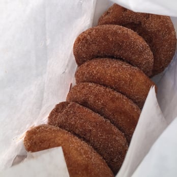 Marker-Miller Orchards - 1/2 dz Cider Doughnuts - Bakeries Near Me - Winchester, Virginia Marker-Miller Orchards - 1/2 dz Cider Doughnuts - Bakeries Near Me - Winchester, Virginia