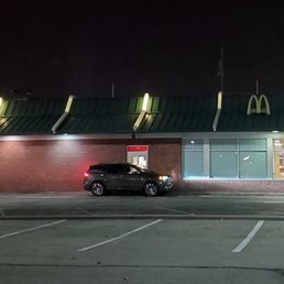 Half lights are out.  Have been for many weeks.  Dark and dingy store and lot.