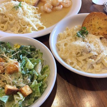 Presto Pasta - Shrimp Scampi, Fettuccine Alfredo with Chicken Combo w/ Caesar Salad - Italian Near Me - Ventura, California Presto Pasta - Shrimp Scampi, Fettuccine Alfredo with Chicken Combo w/ Caesar Salad - Italian Near Me - Ventura, California