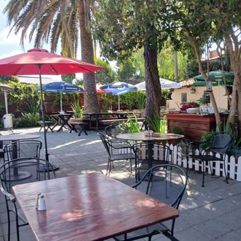 Dutch Garden Restaurant - Comfortable - German Near Me - Santa Barbara, California