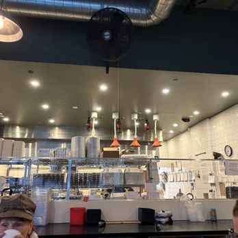 Mizlala Sycamore - Middle Eastern Near Me - Los Angeles, California