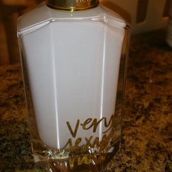 Victoria's Secret & PINK