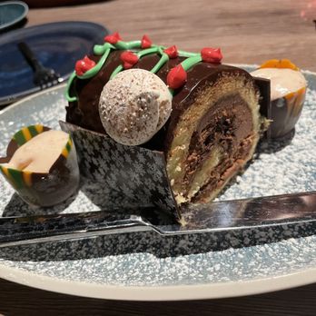 Chandler's Oceanfront Dining - Yuletide log (1 of 2!) - New American Near Me - Carlsbad, California