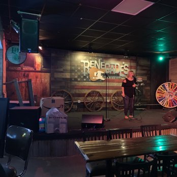 Rockstarz Bar - Karaoke stage and DJ D-Nice - Karaoke Near Me - Garden City, Michigan Rockstarz Bar - Karaoke stage and DJ D-Nice - Karaoke Near Me - Garden City, Michigan