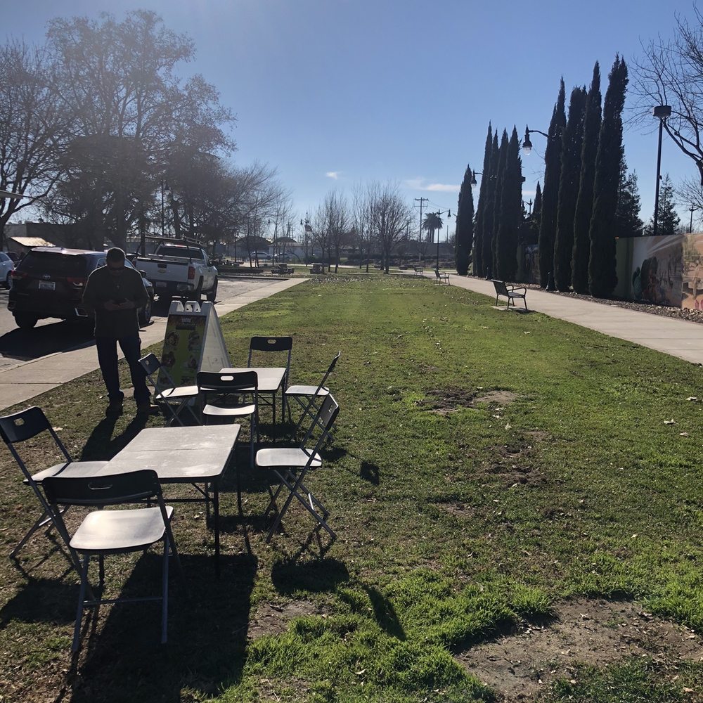 Tacos Limonense - Tables available - Food Trucks Near Me - Manteca, California Tacos Limonense - Tables available - Food Trucks Near Me - Manteca, California