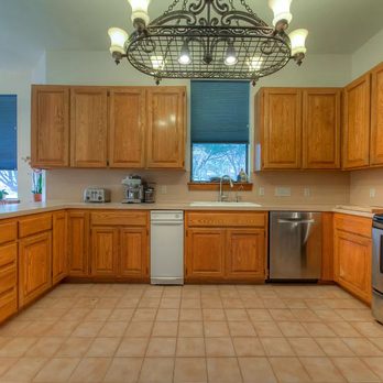 Austin Painting and Cabinets - Before - General Contractors Near Me - Austin, Texas Austin Painting and Cabinets - Before - General Contractors Near Me - Austin, Texas