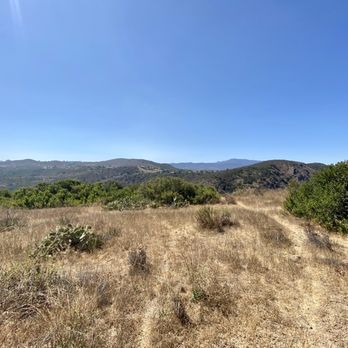 Paradise Falls - Hiking Near Me - Thousand Oaks, California Paradise Falls - Hiking Near Me - Thousand Oaks, California