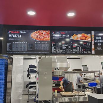 Domino's Pizza - Kitchen - Pizza Near Me - Pickering, Ontario Domino's Pizza - Kitchen - Pizza Near Me - Pickering, Ontario