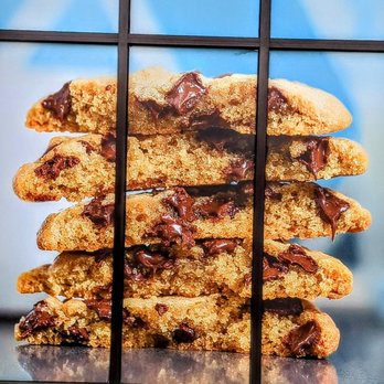 Tiff's Treats Cookie Delivery - Wall outside shop - Desserts Near Me - Tampa Bay, Florida Tiff's Treats Cookie Delivery - Wall outside shop - Desserts Near Me - Tampa Bay, Florida