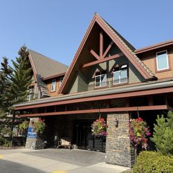 WorldMark Canmore-Banff - Entrance