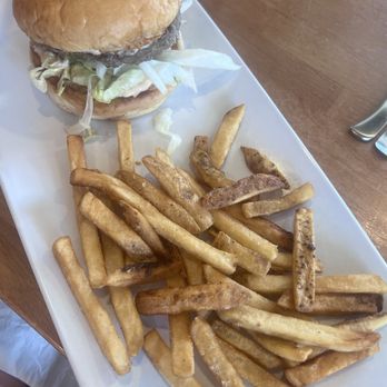 Polly's Pies - Pollyburger Lunch Special - Bakeries Near Me - Hemet, California Polly's Pies - Pollyburger Lunch Special - Bakeries Near Me - Hemet, California