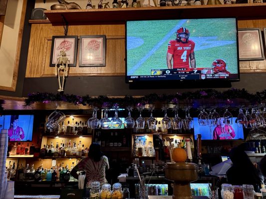 Captain Mike's by null